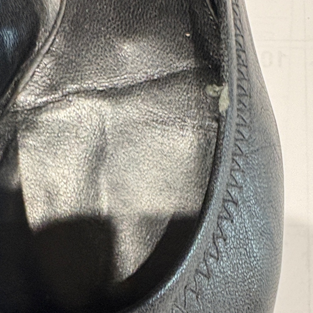 Tory Burch Black Leather Loafers with Silver Logo - Picture 2 of 5